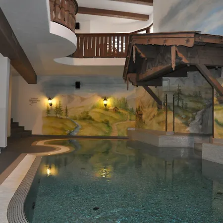 Burgstall Otel 4*