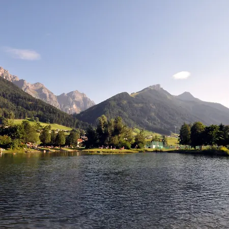 Burgstall Szálloda 4*