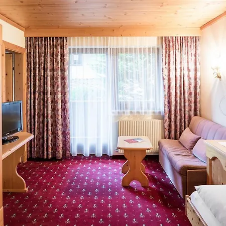 Burgstall Szálloda Neustift im Stubaital